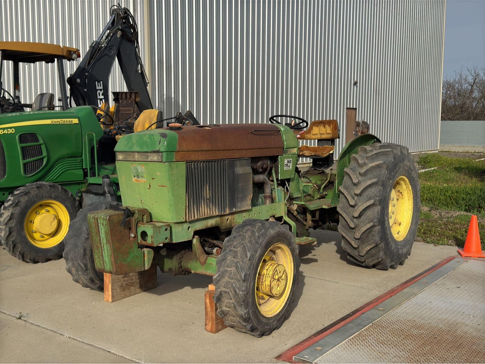 1994-john-deere-2755-tractor-not-running-mn6mi3u9