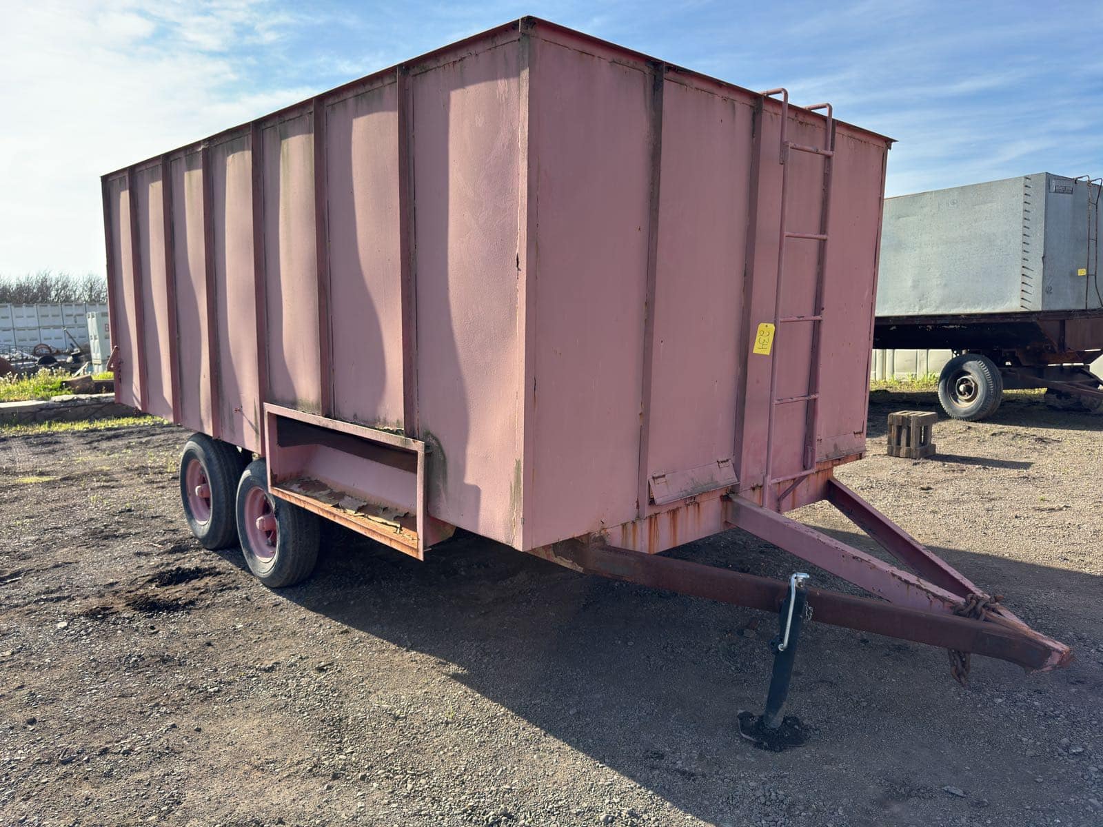 walnut-drying-trailer-133889