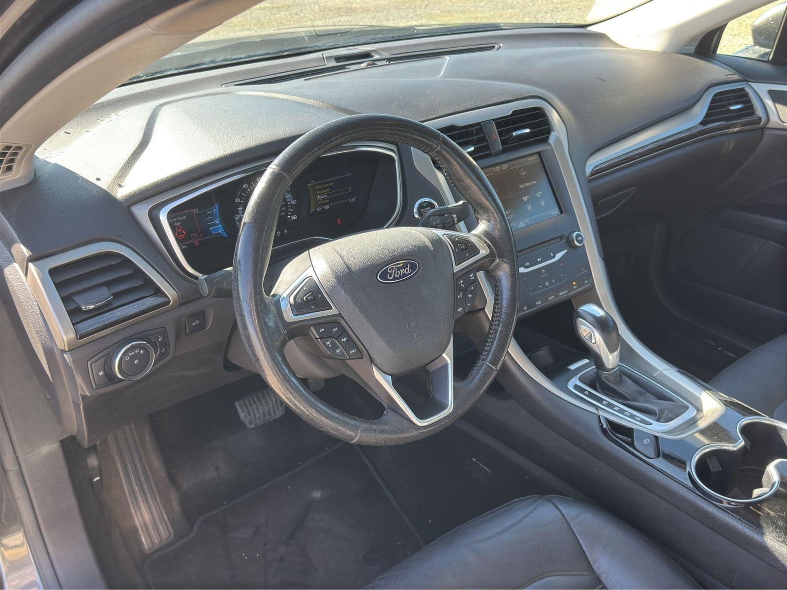 2015 Ford Fusion SE Ecoboost, photo 32 of 55