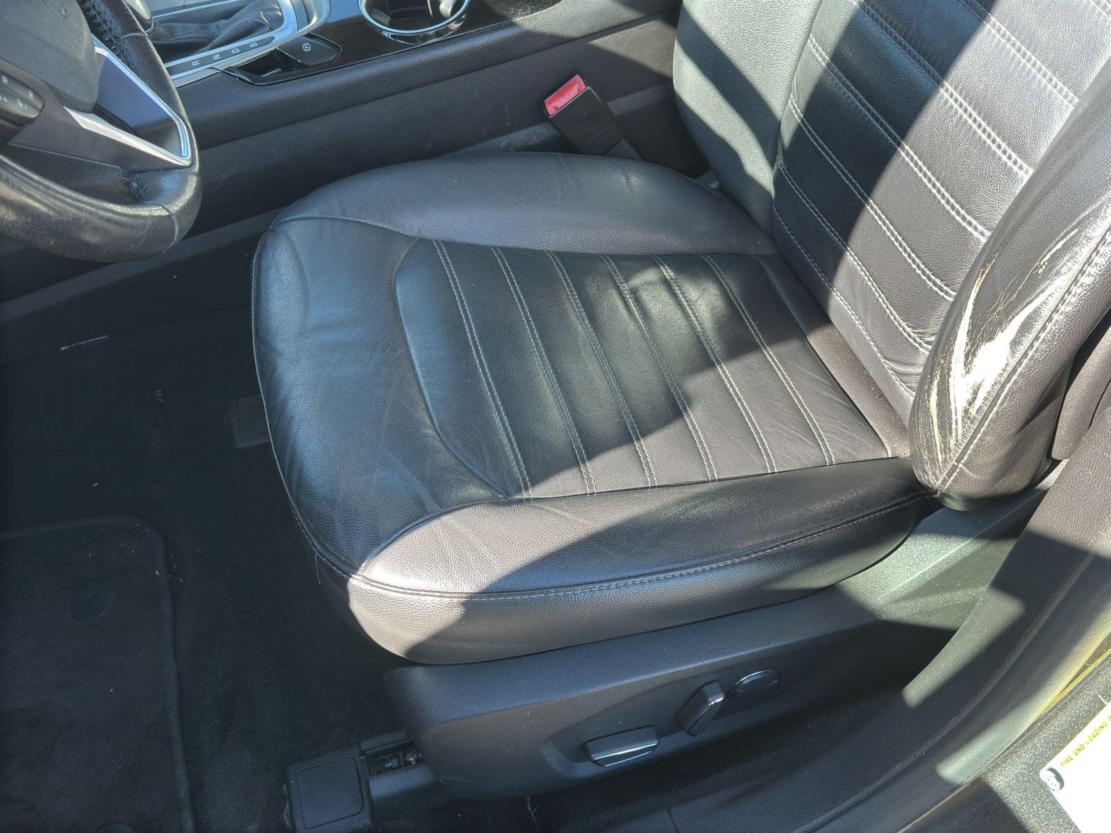 2015 Ford Fusion SE Ecoboost, photo 34 of 55