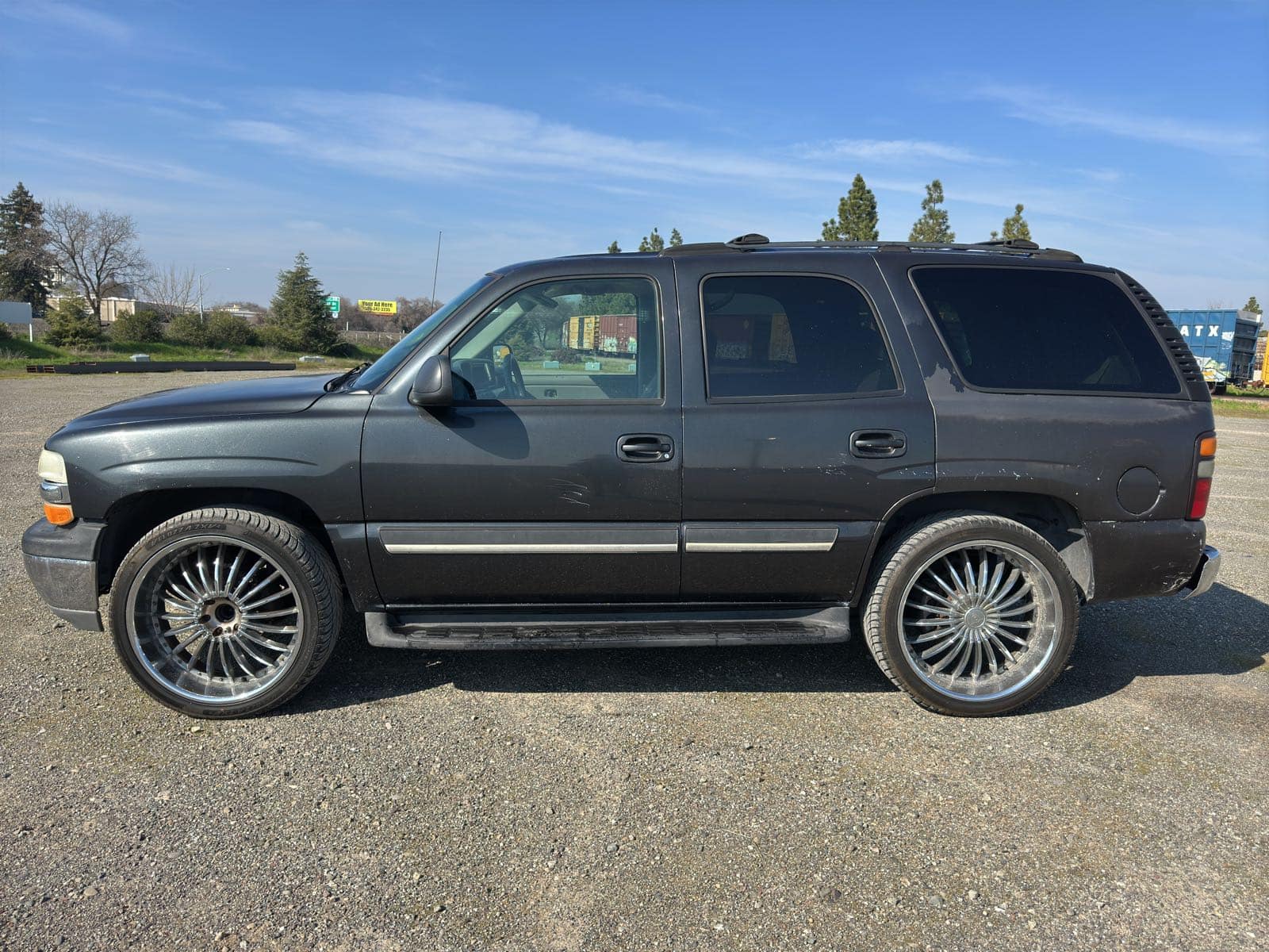 2004 Chevrolet Tahoe, photo 8 of 74