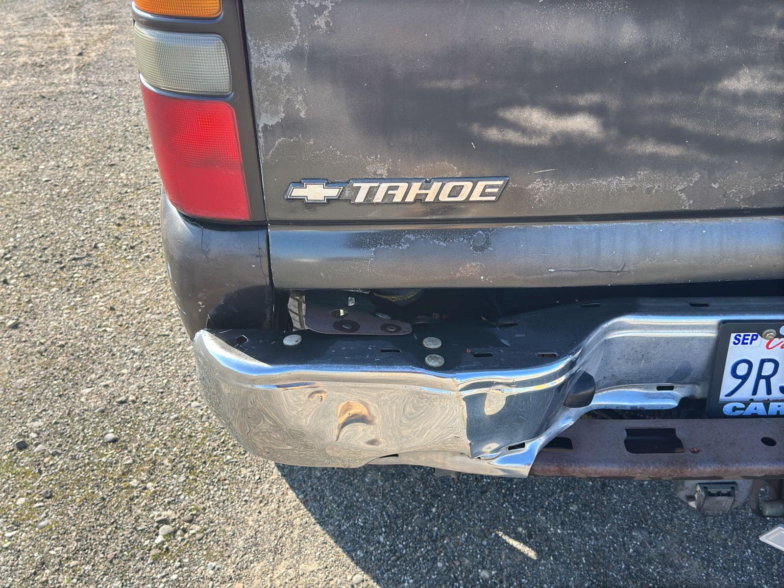 2004 Chevrolet Tahoe, photo 24 of 74