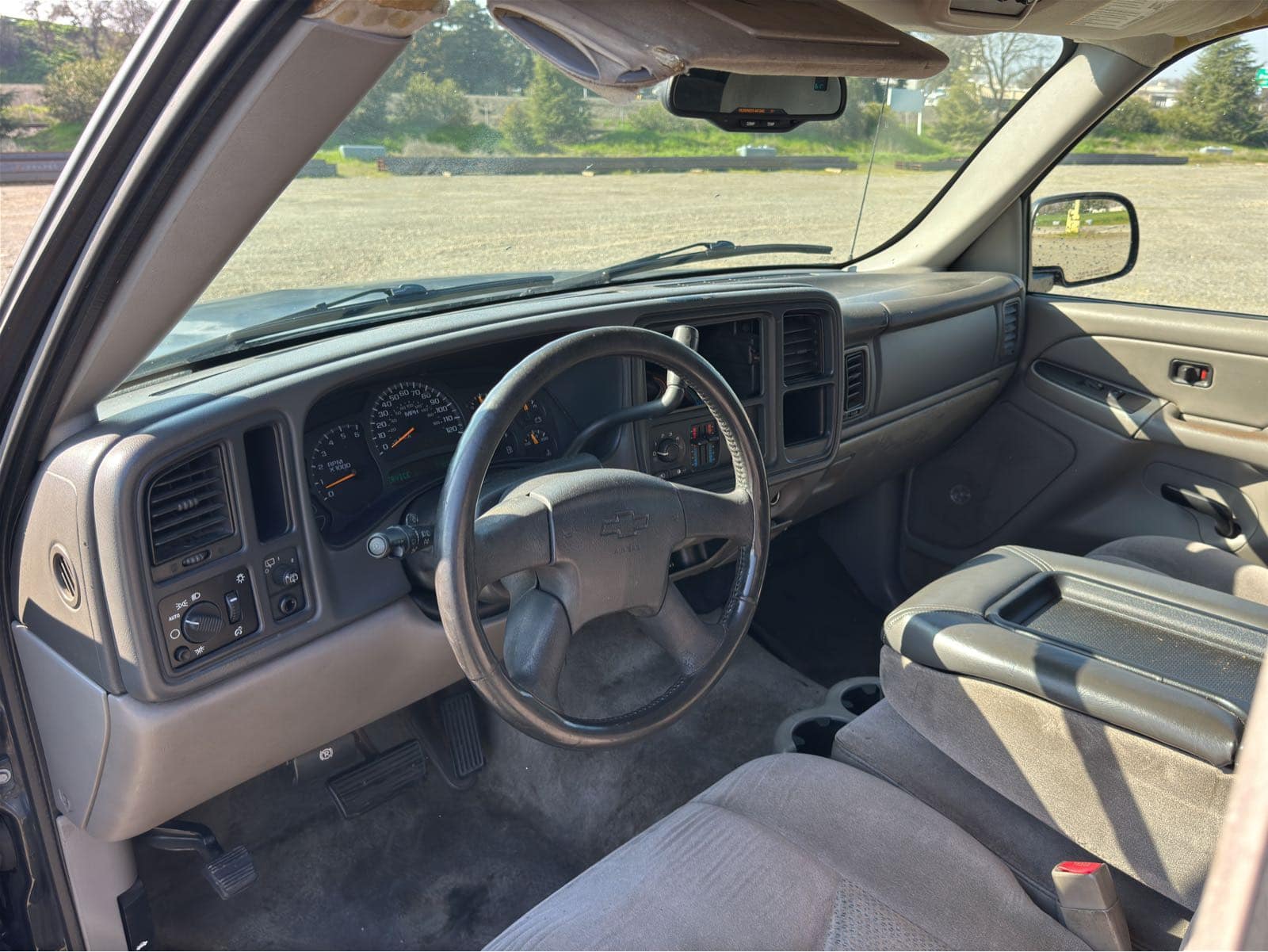 2004 Chevrolet Tahoe, photo 42 of 74