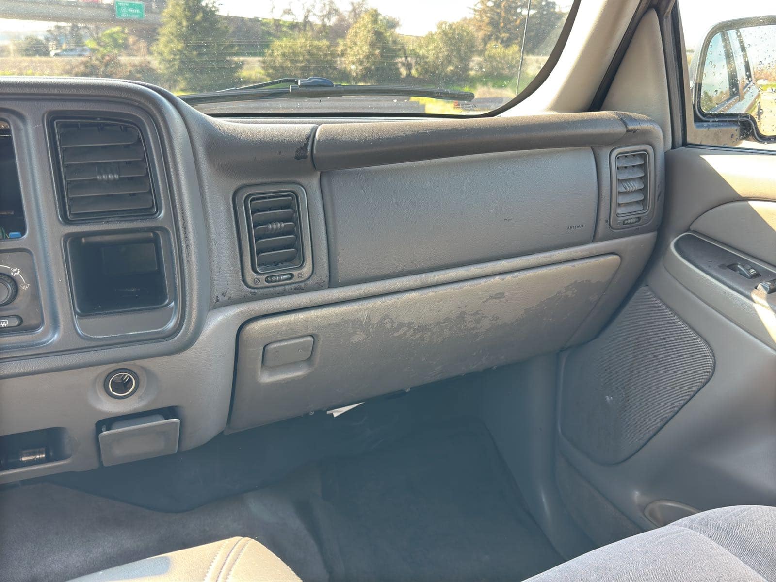 2004 Chevrolet Tahoe, photo 50 of 74