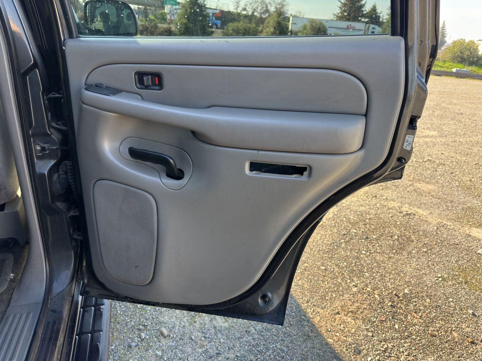 2004 Chevrolet Tahoe, photo 58 of 74