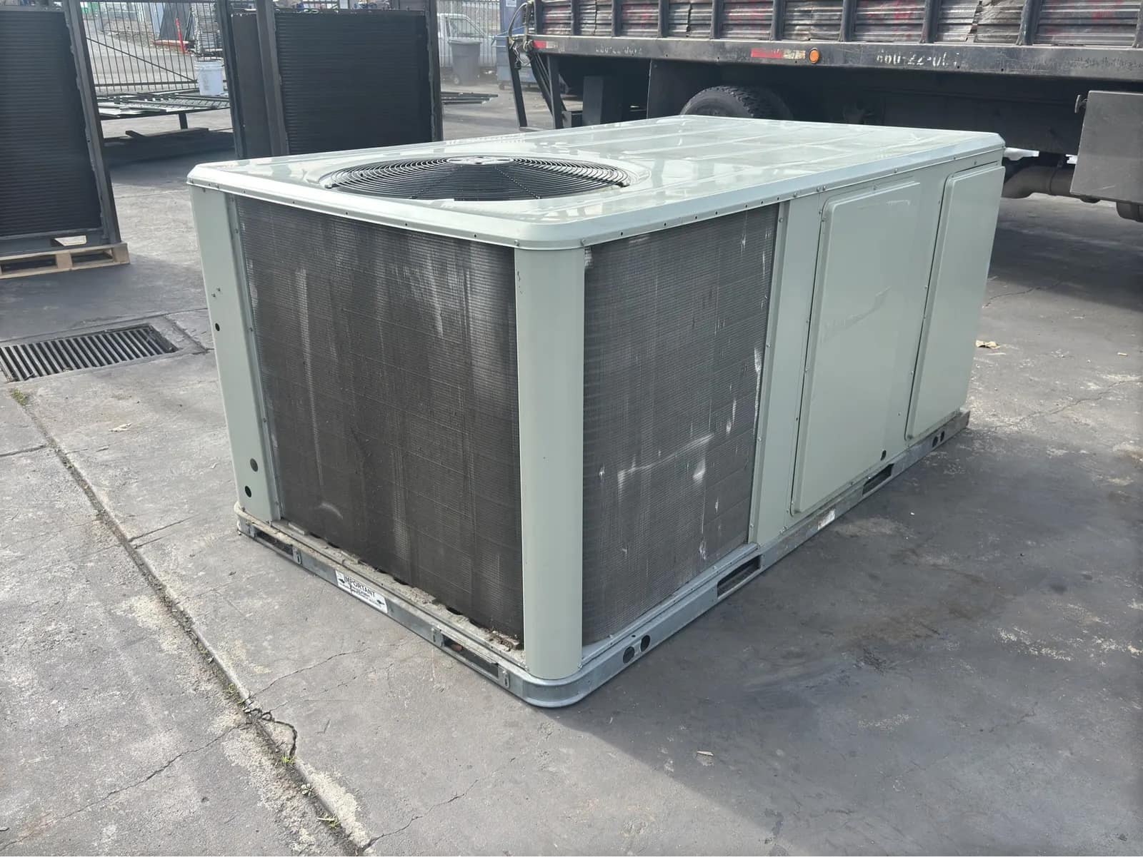 Trane Commercial Rooftop HVAC Unit (Unused), photo 10 of 13