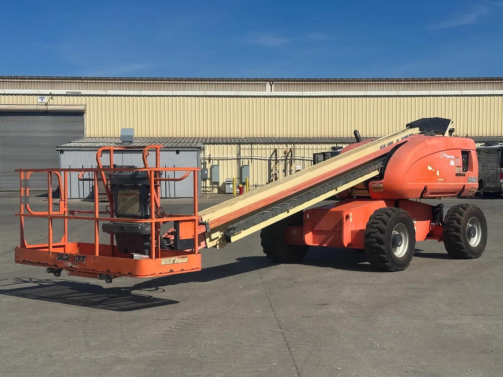jlg-600s-4wd-65hp-diesel-telescopic-boom-lift-mo9816vo