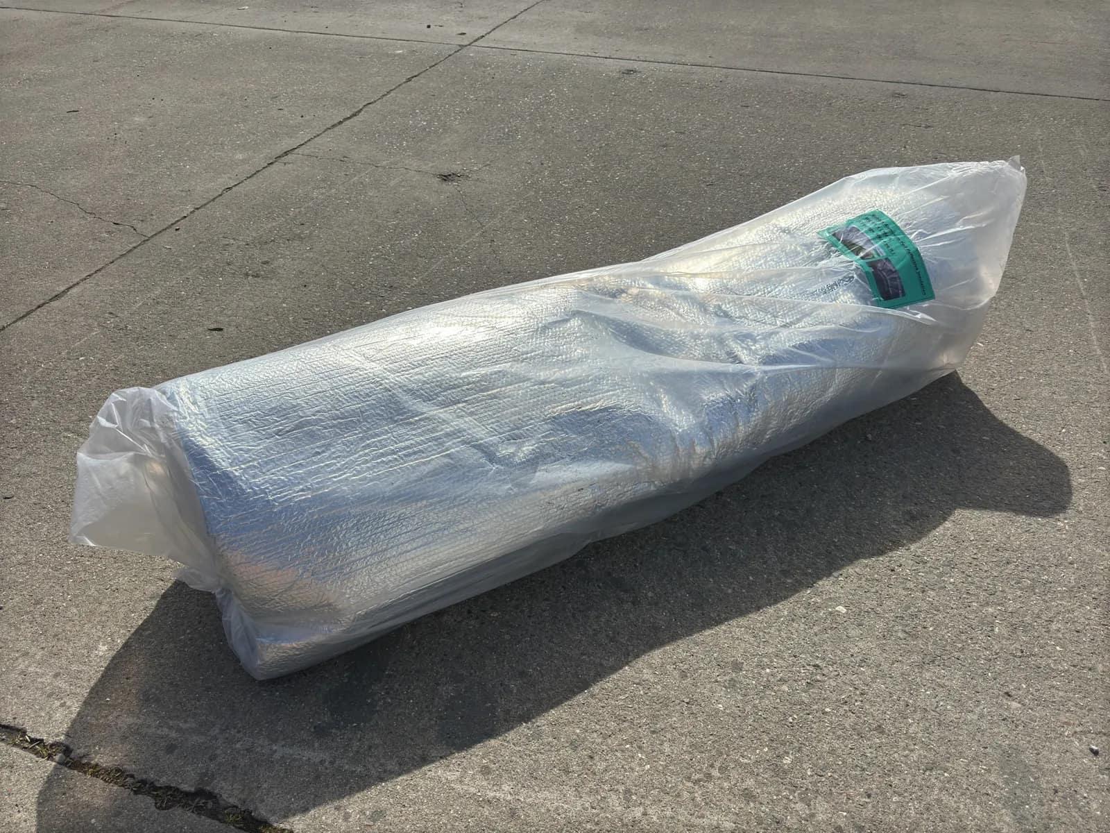 roll-of-bubble-aluminum-foil-reflective-insulation-66x164-unused-mnqytrre