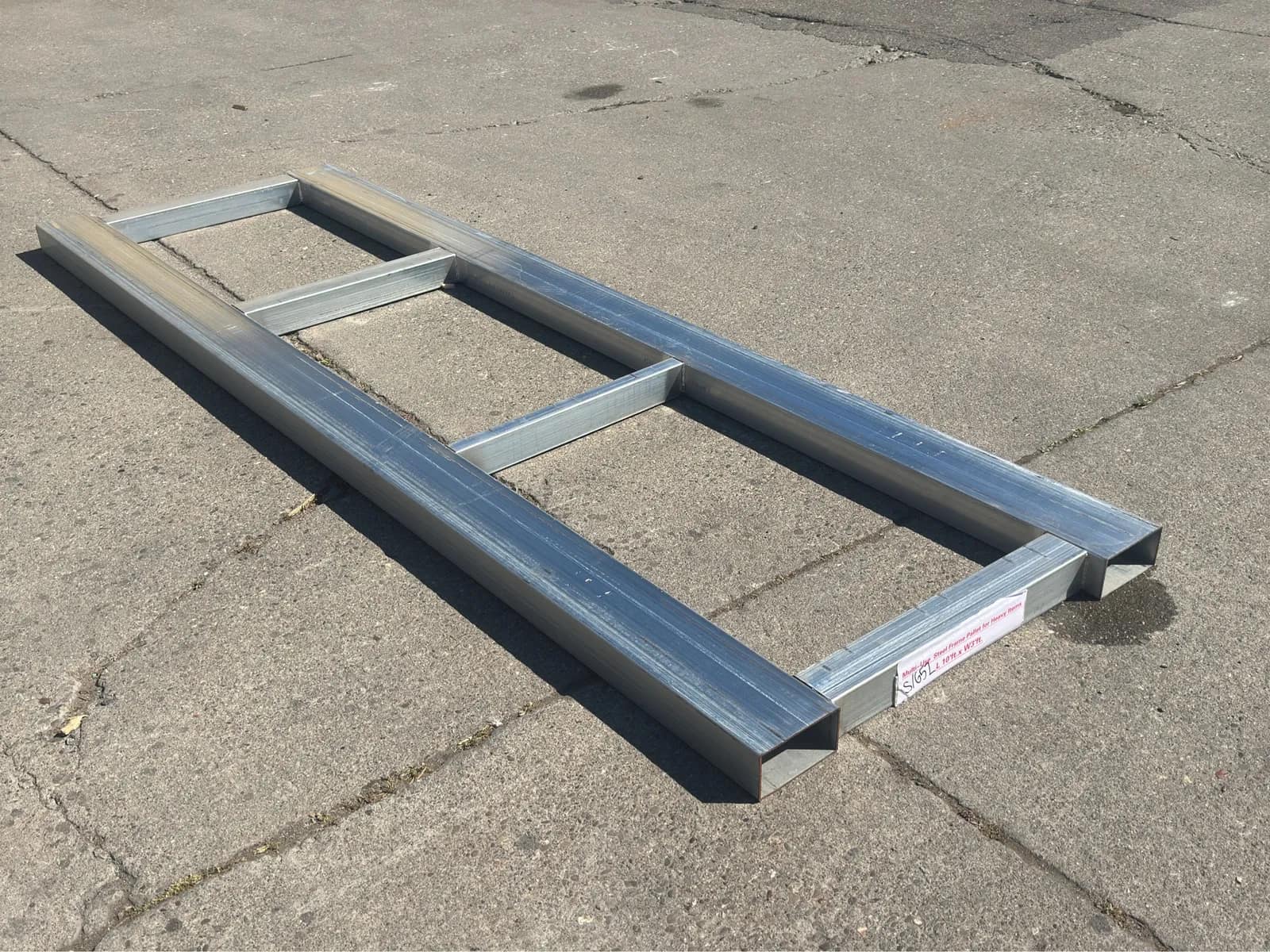 10x3-heavy-duty-metal-pallet-mnqytyoi