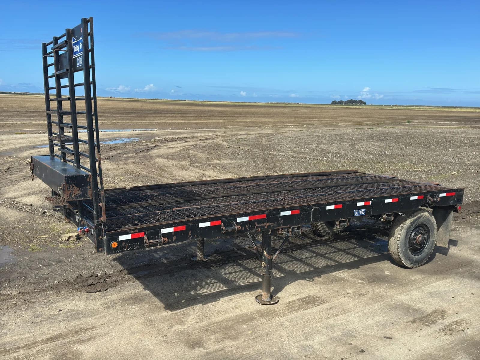 2000-spcn-single-axle-21-4-chain-carton-transfer-trailer-mo9fudg1