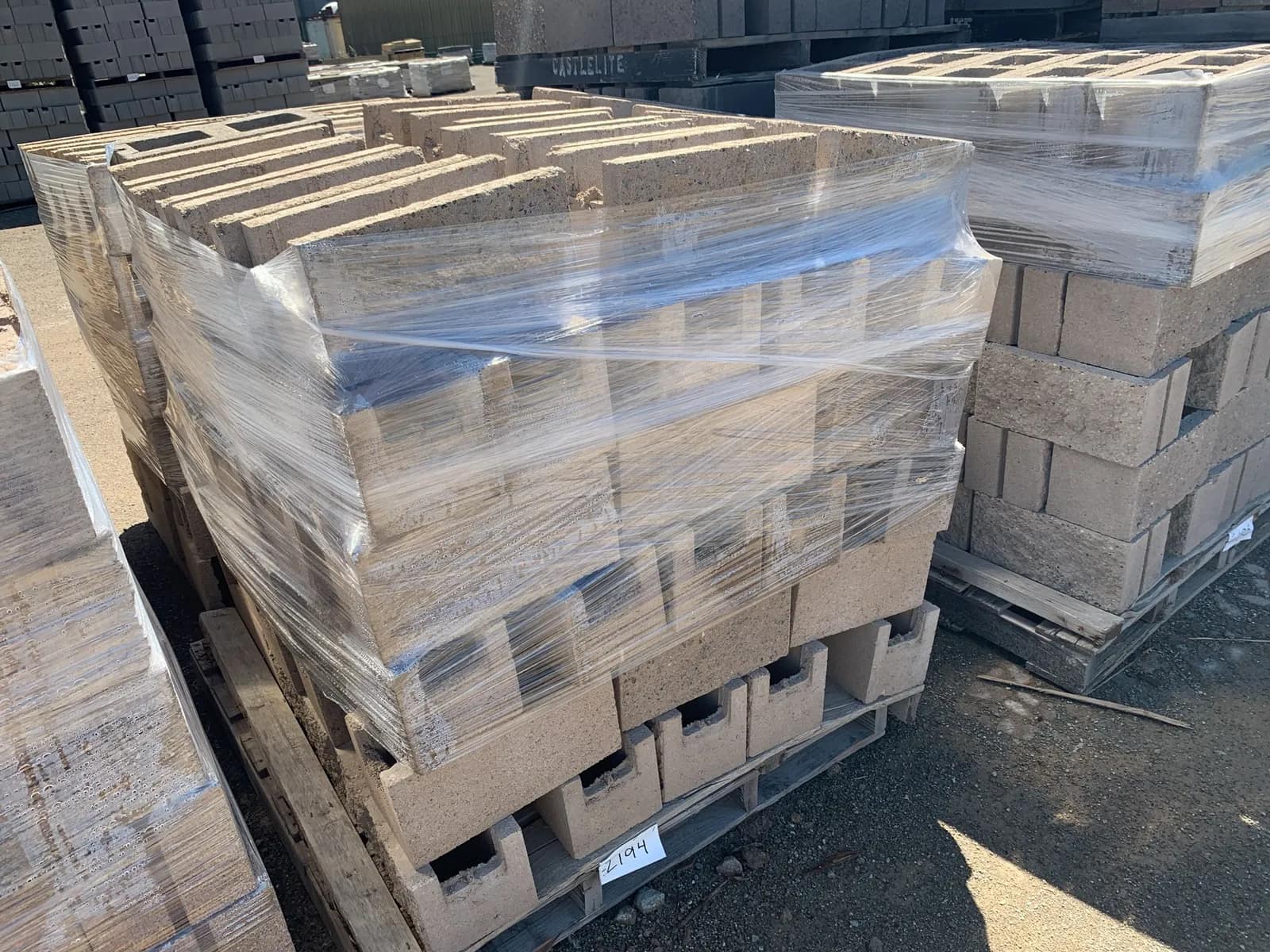 1-pallet-8x8x16-split-one-side-open-end-bond-beam-tan-c94d84