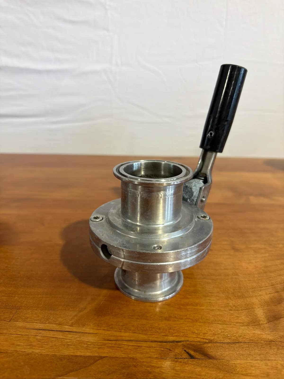 stainless-steel-2-tri-clover-butterfly-valve-mogha4lj