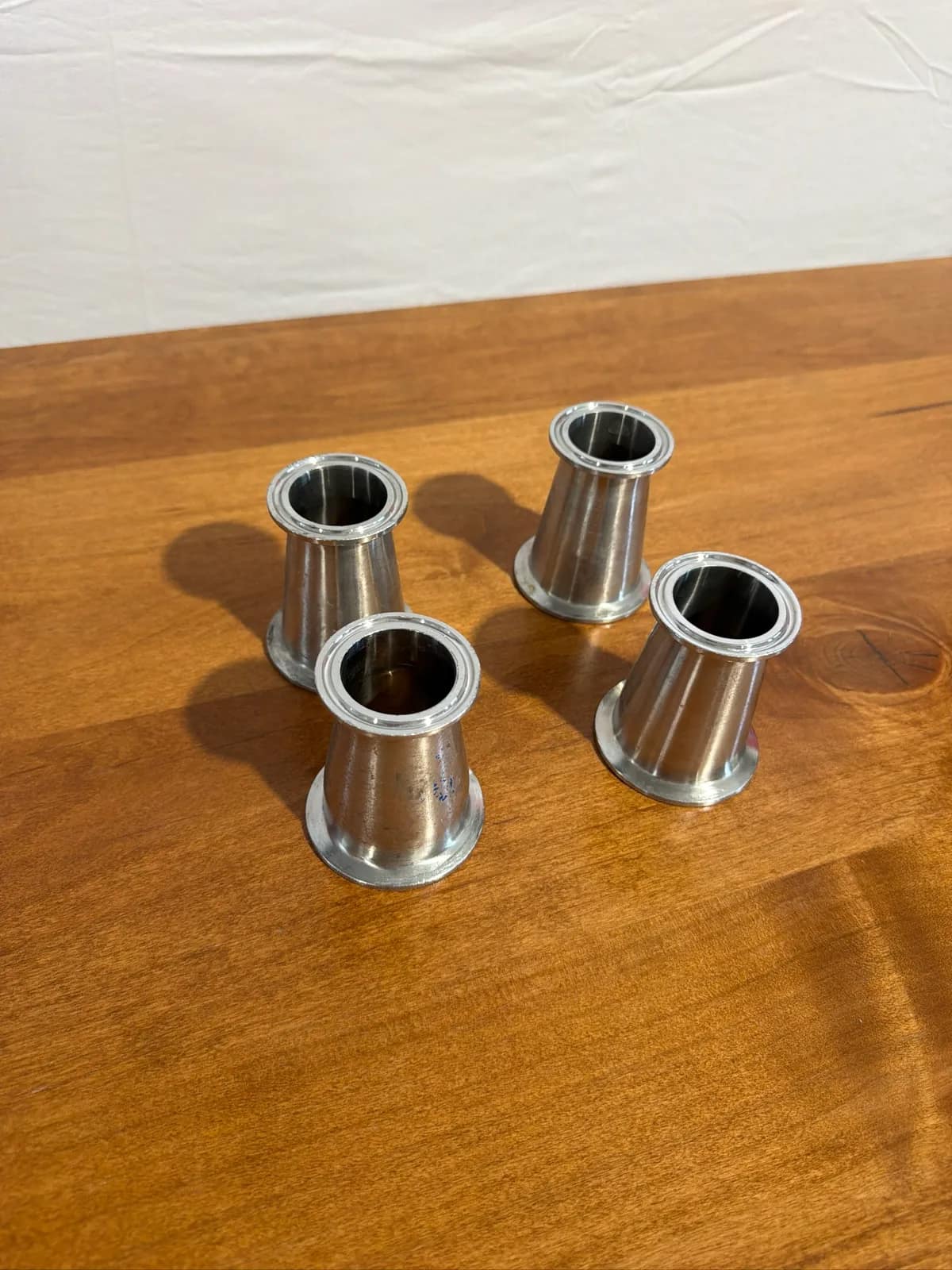 set-of-4-stainless-steel-tri-clamp-reducers-15-to-2-mon9zhm2