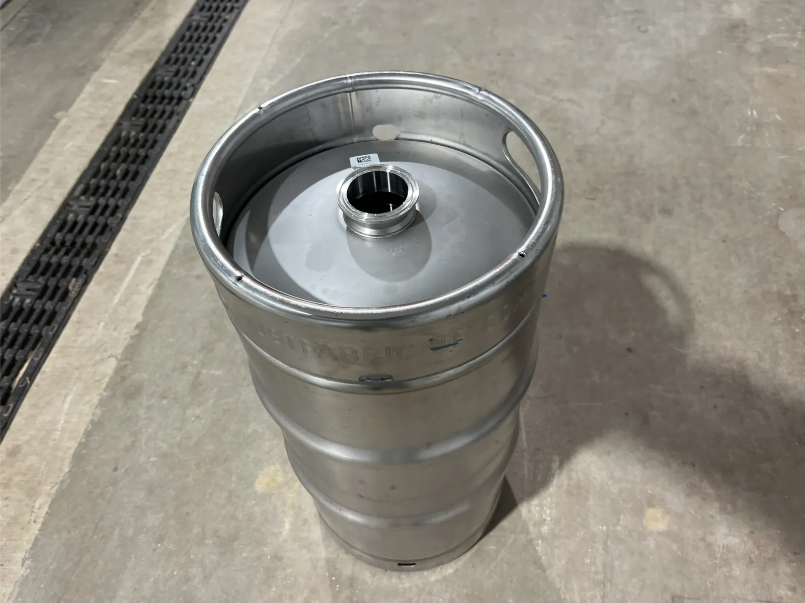 stainless-steel-keg-75-gal-capacity-lot-2-44acc0