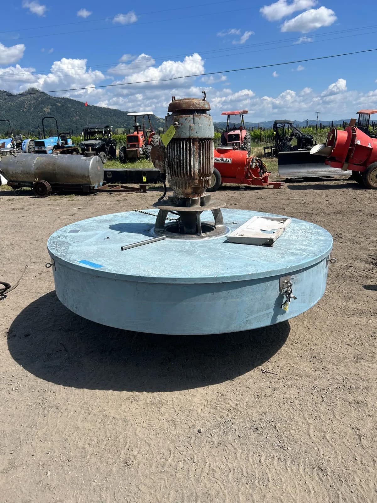 winery-water-agitator-mpogzxcs