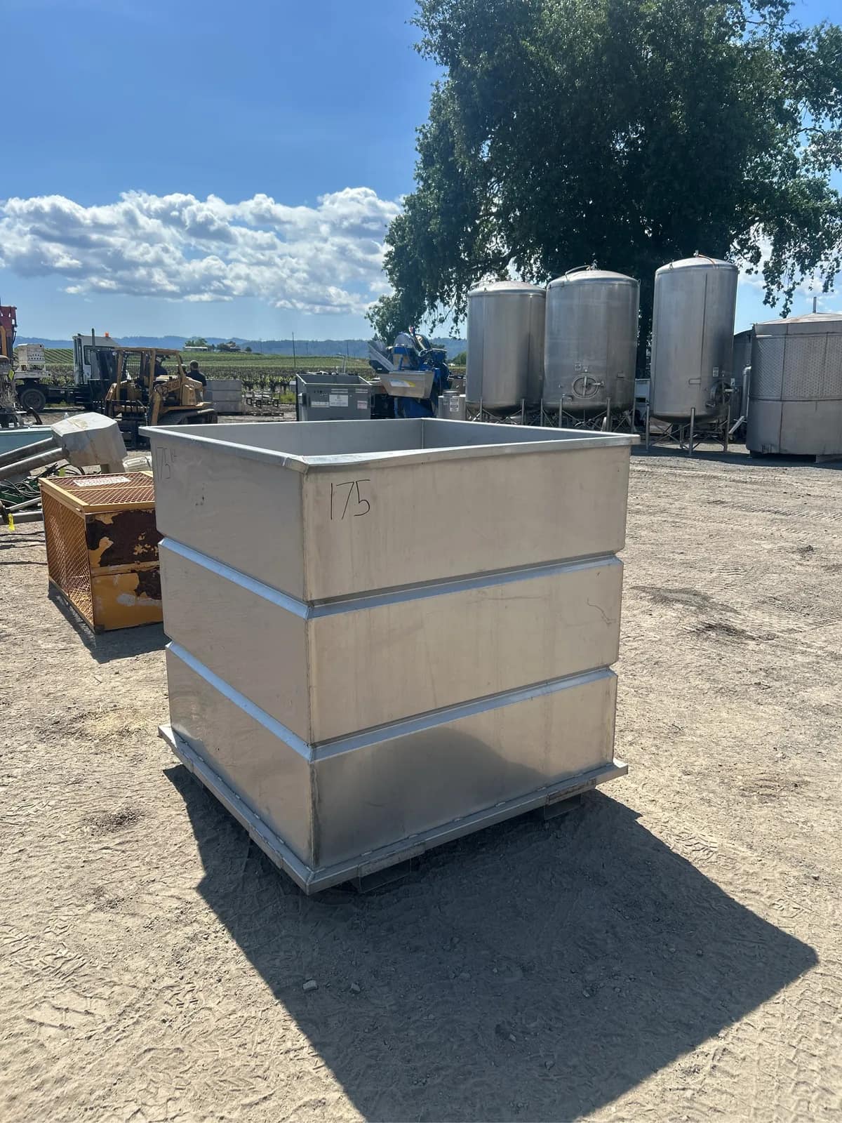 stainless-steel-container-0e4d46