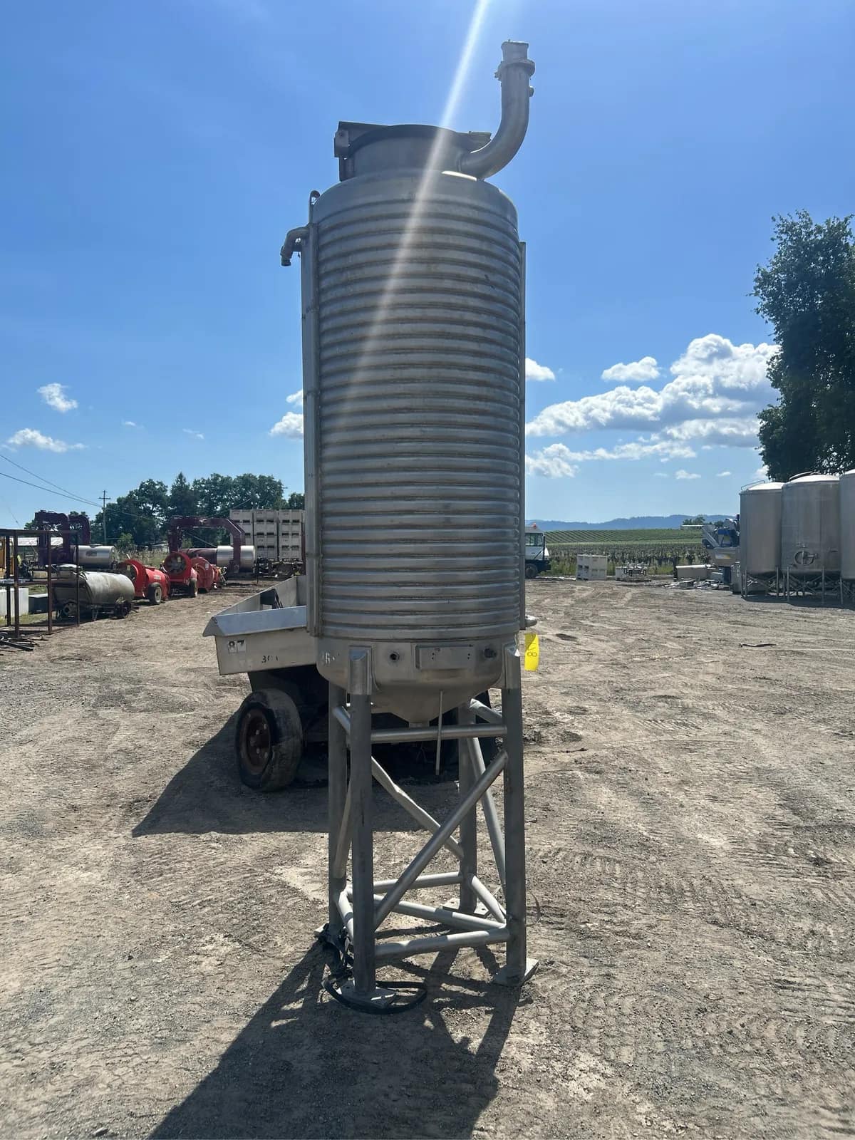 winery-storage-tank-3b05aa