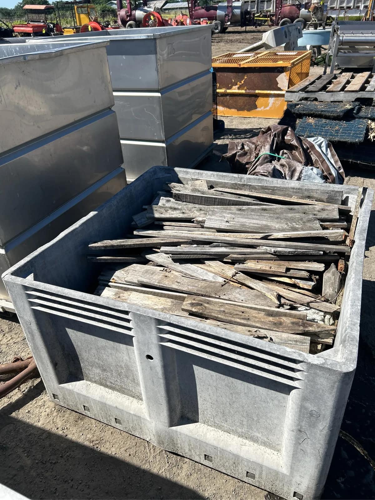 1-2-ton-bin-with-scrap-wood-87b1cc