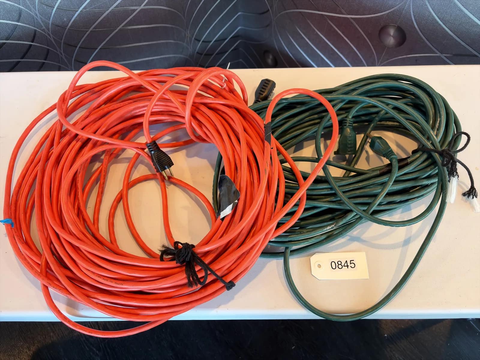 2-75-extension-cords-mpr7zzd2