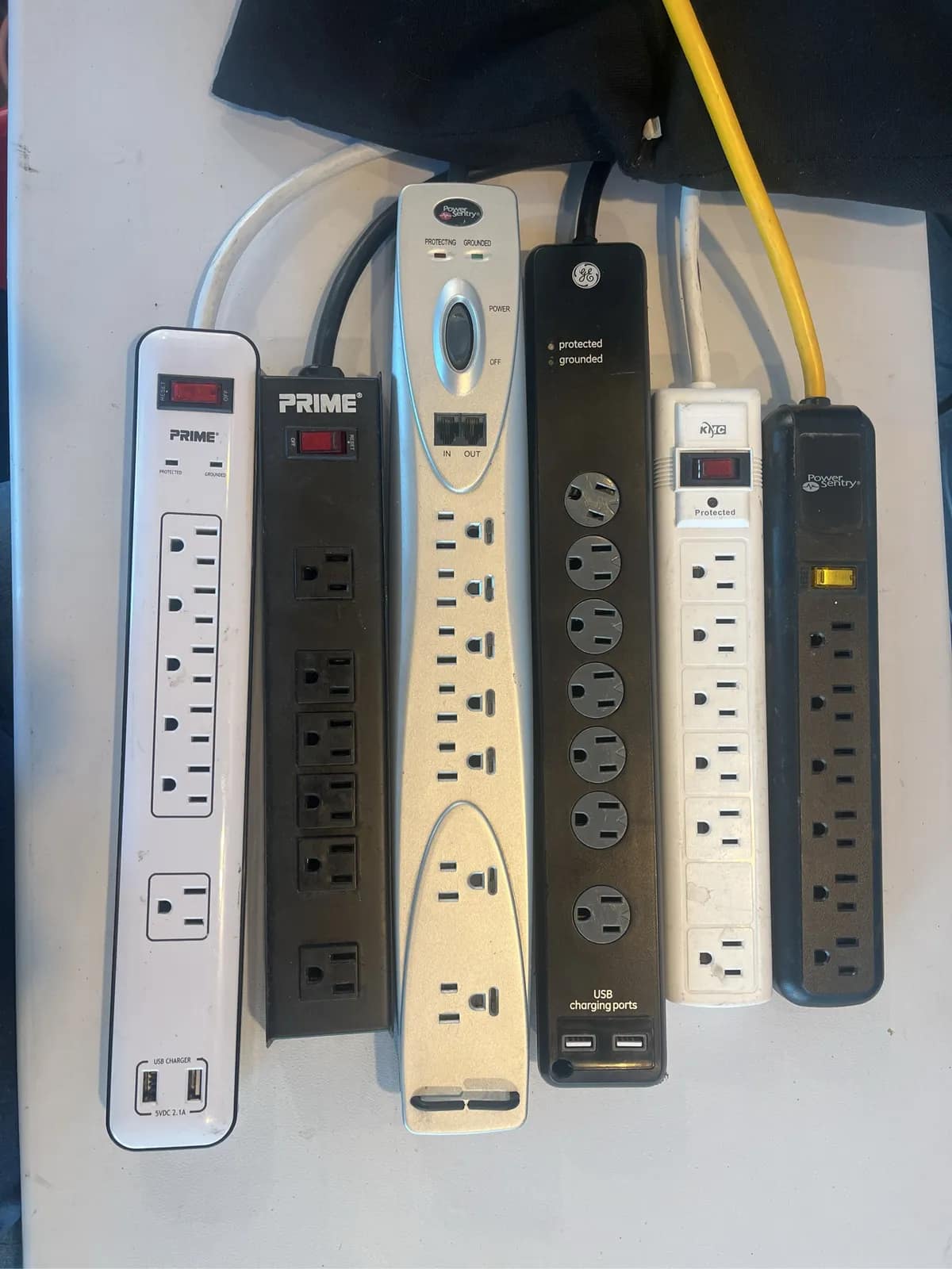 assorted-power-strips-with-usb-ports-and-surge-protection-12b6f5