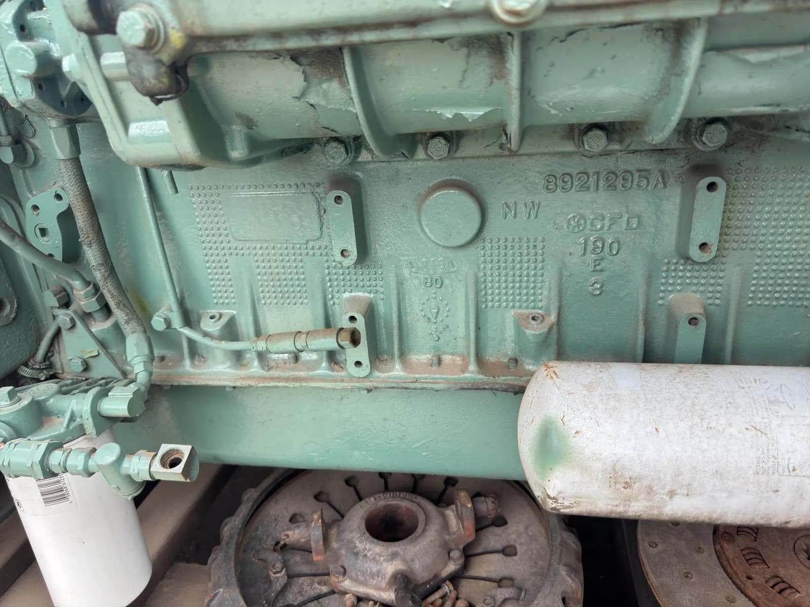 Twin-Engine Detroit Diesel Inline 6 Motors With Combining Gearbox, photo 9 of 36