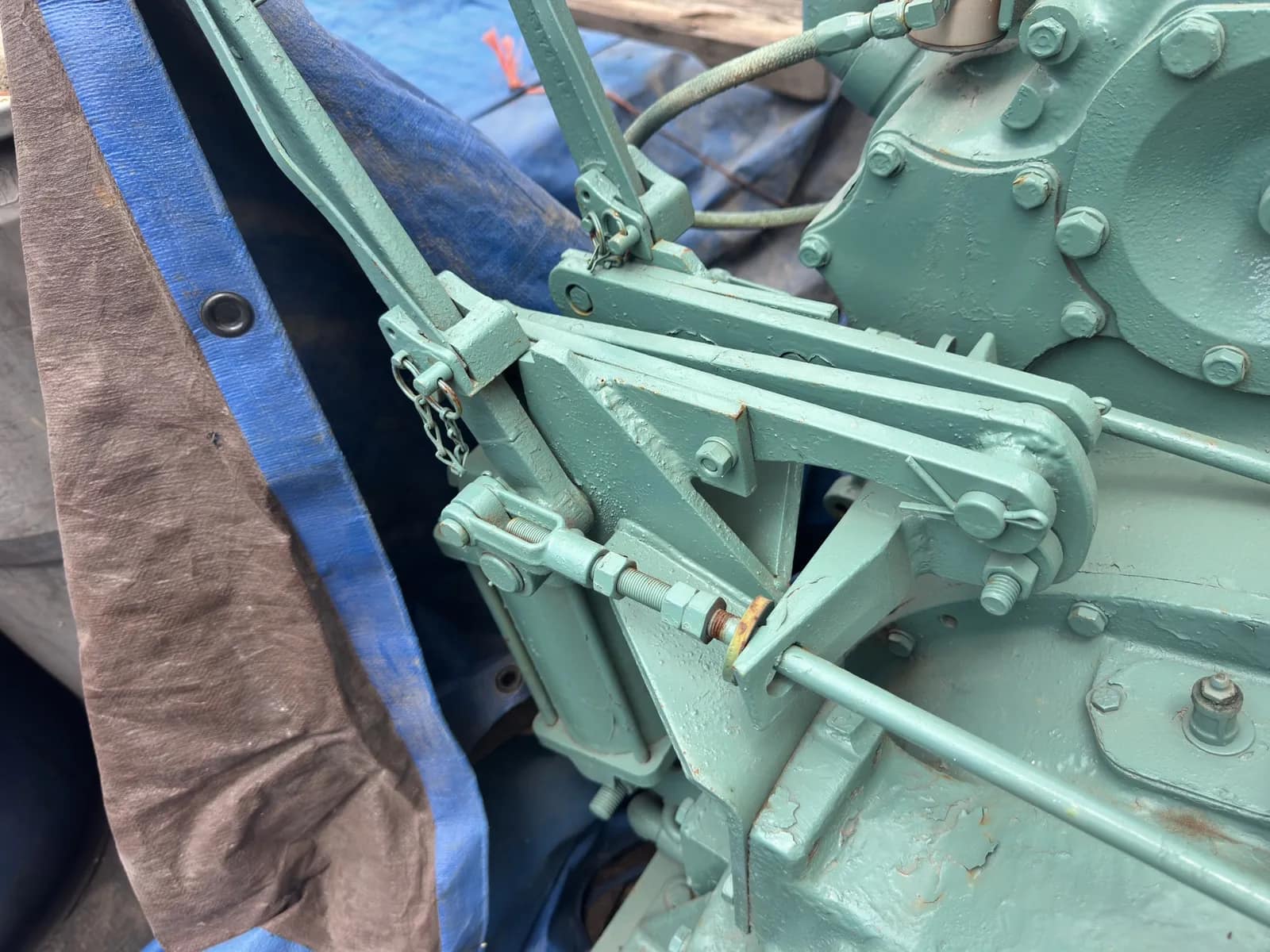 Twin-Engine Detroit Diesel Inline 6 Motors With Combining Gearbox, photo 17 of 36