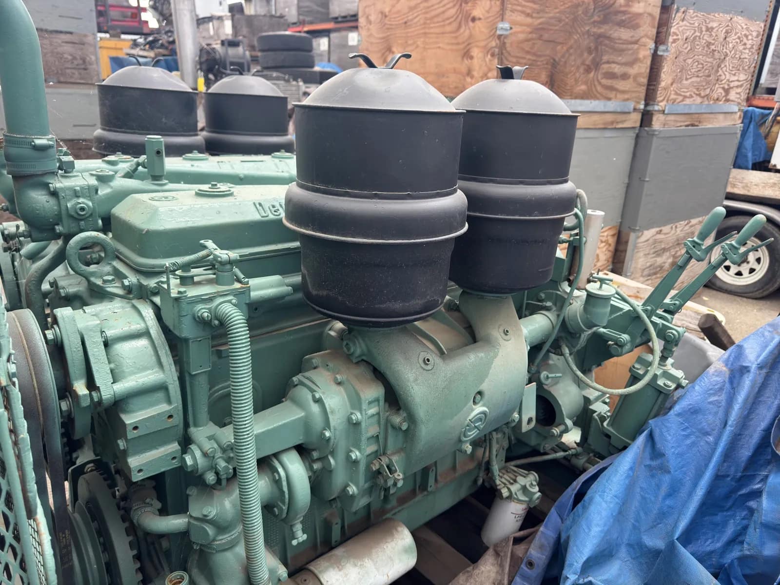 Twin-Engine Detroit Diesel Inline 6 Motors With Combining Gearbox, photo 26 of 36