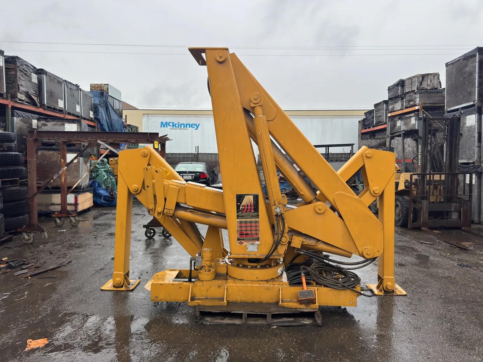 FMT 14,000 Lbs Truck Mounted Hydraulic Boom Crane With Stabilizing Arms, photo 2 of 32