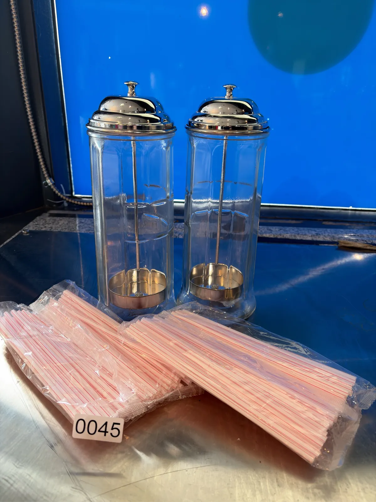 2-new-chrome-top-glass-classic-straw-dispensers-mpq47wwy