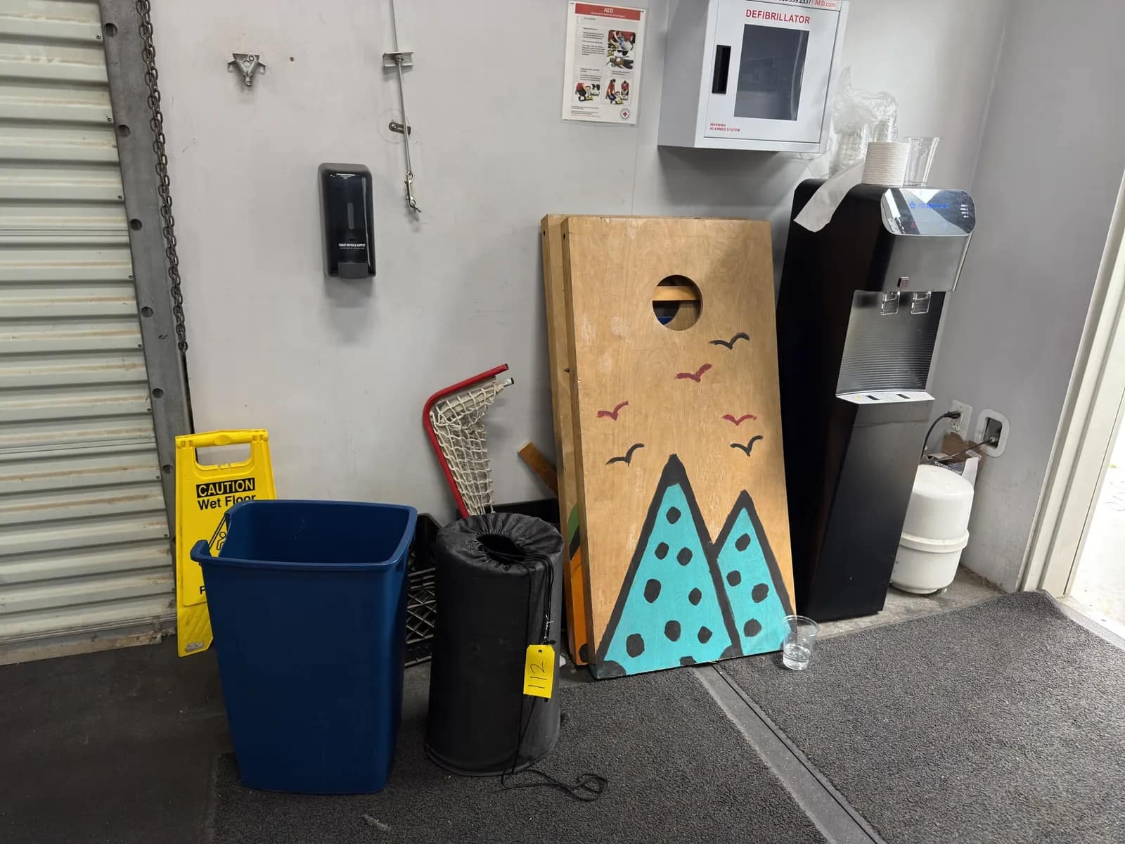 assorted-contents-water-dispenser-games-and-more-mpvrkxuf
