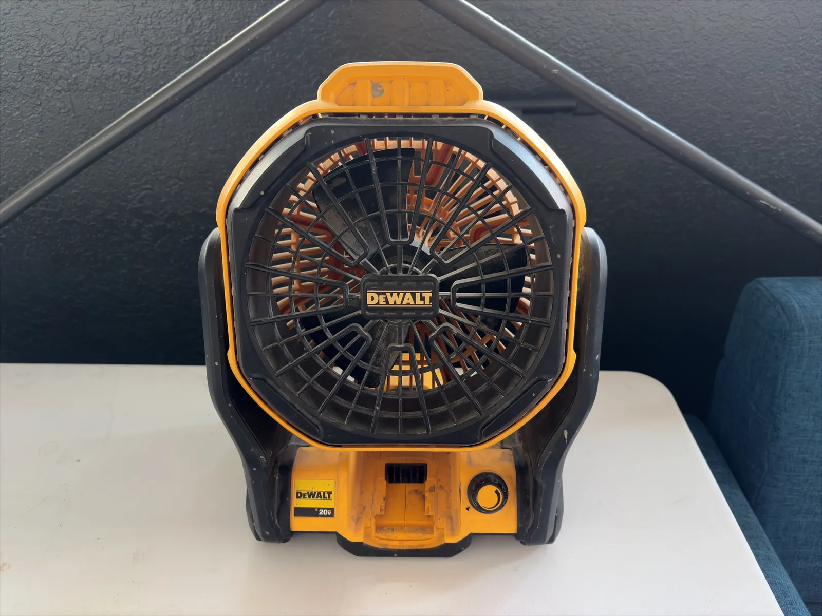 dewalt-jobsite-fan-e03a88