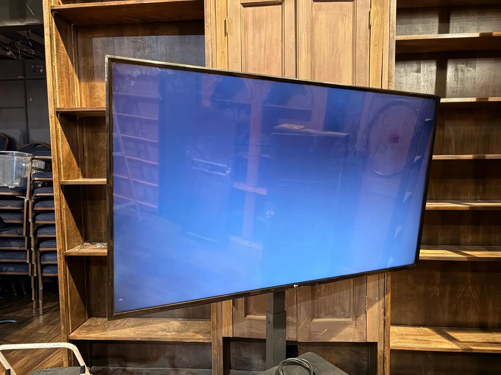 65-lg-tv-with-rolling-floor-stand-remote-control-and-6-hdmi-cable-338380