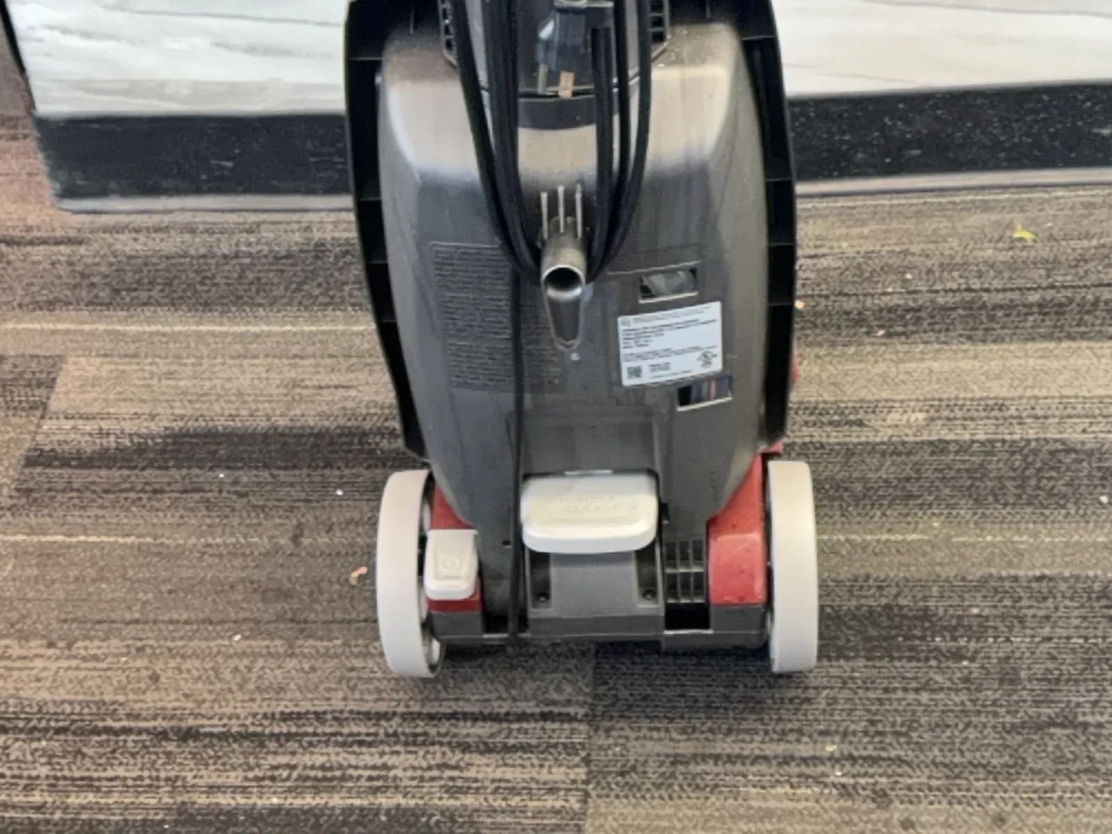 Hoover Power Scrub Deluxe Carpet Cleaner, photo 9 of 20