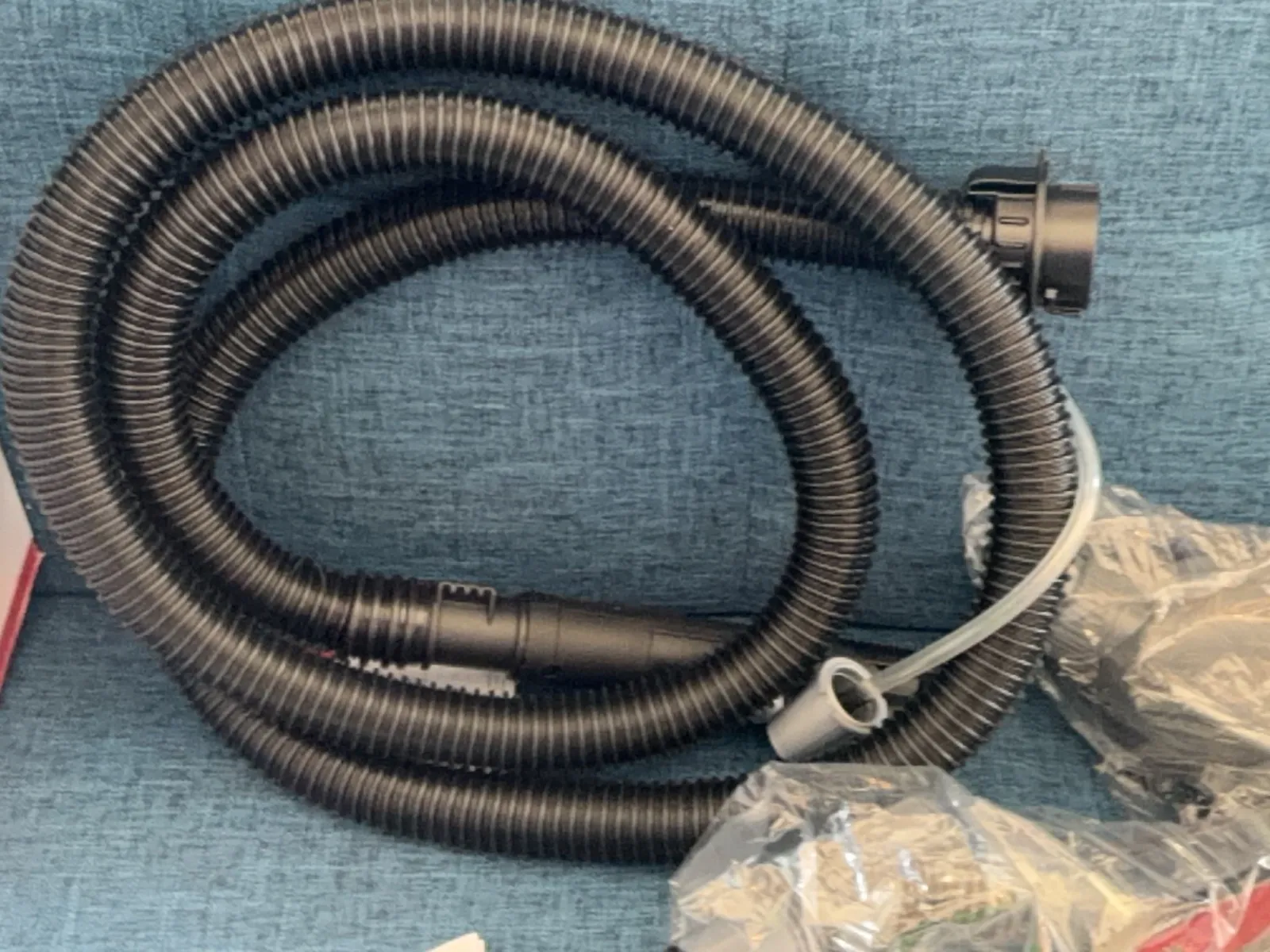 Hoover Power Scrub Deluxe Carpet Cleaner, photo 17 of 20