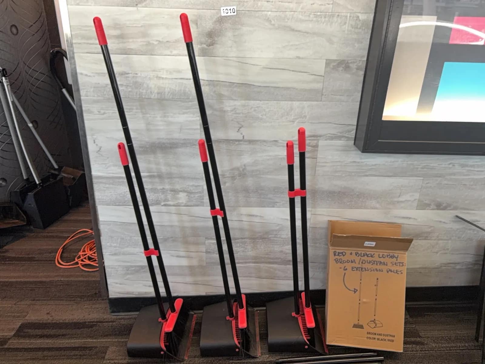 3-lobby-broom-and-dustpan-sets-with-adjustable-broom-clip-mqjxpb2u