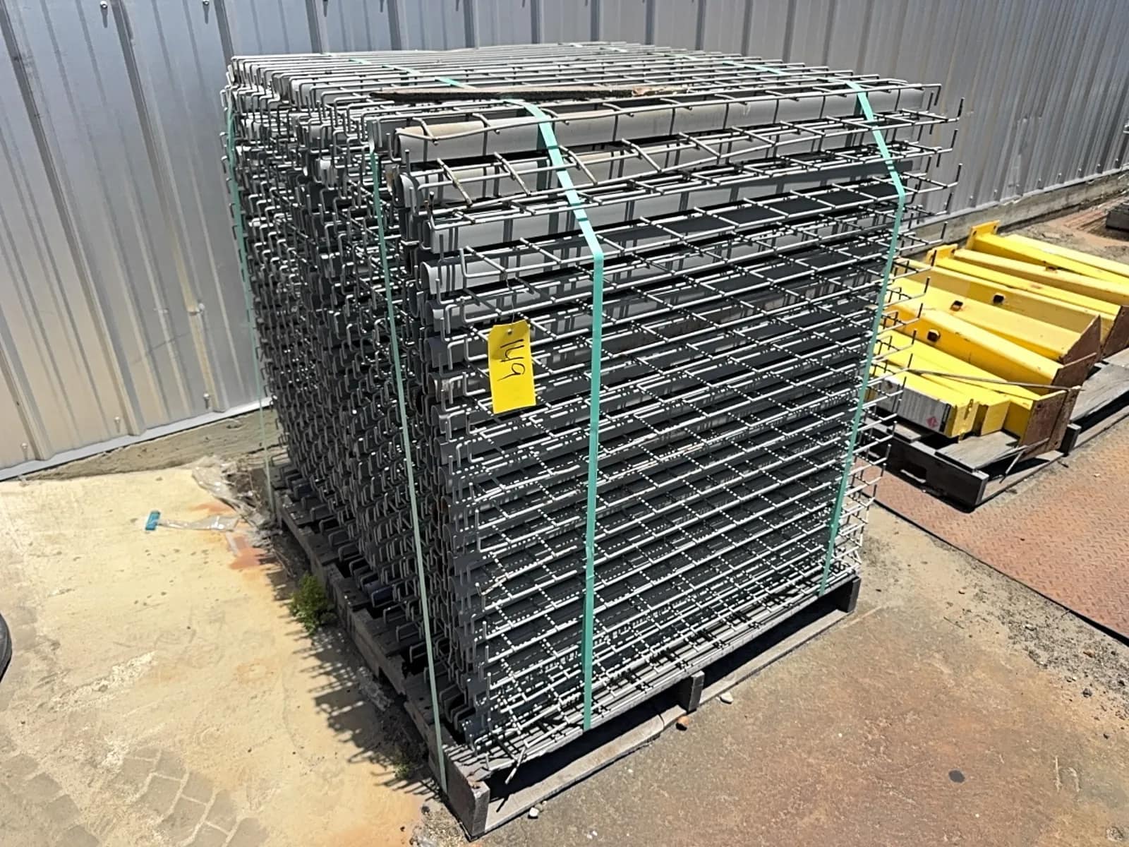40-38-x-46-wire-mesh-decking-3-supports-mqjoapro