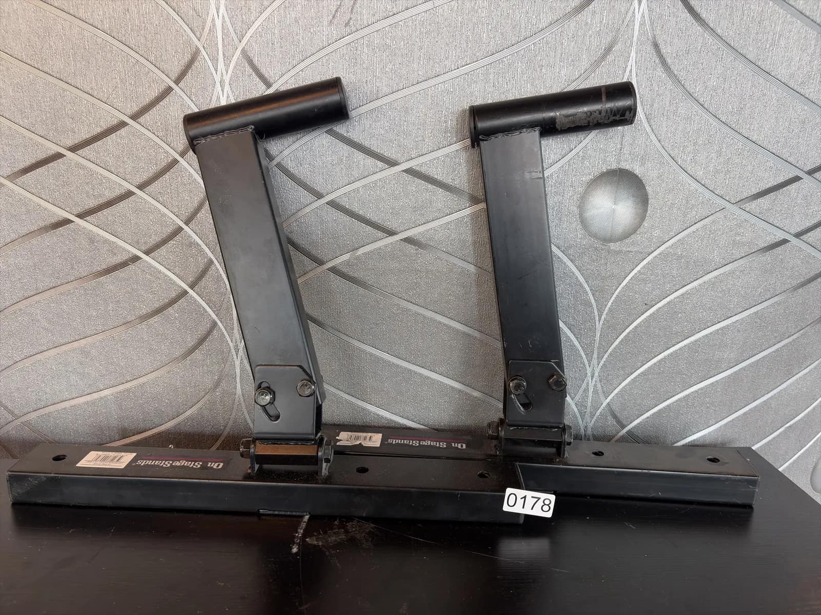 2-swivel-tilt-bracket-mqiz5qht