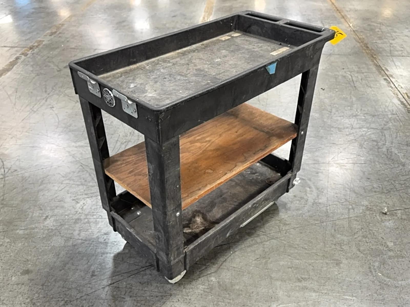3-shelf-plastic-cart-mqkcavoy