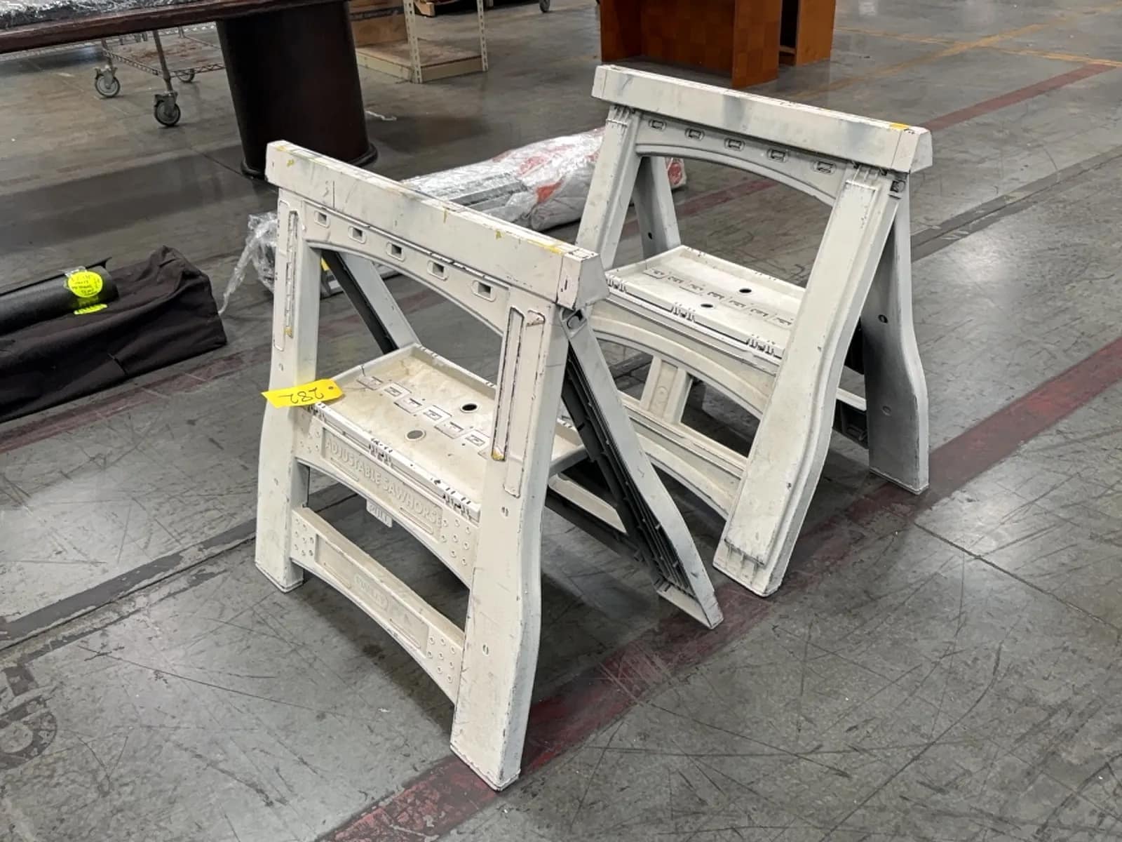 pair-of-stanley-saw-horses-a2e671