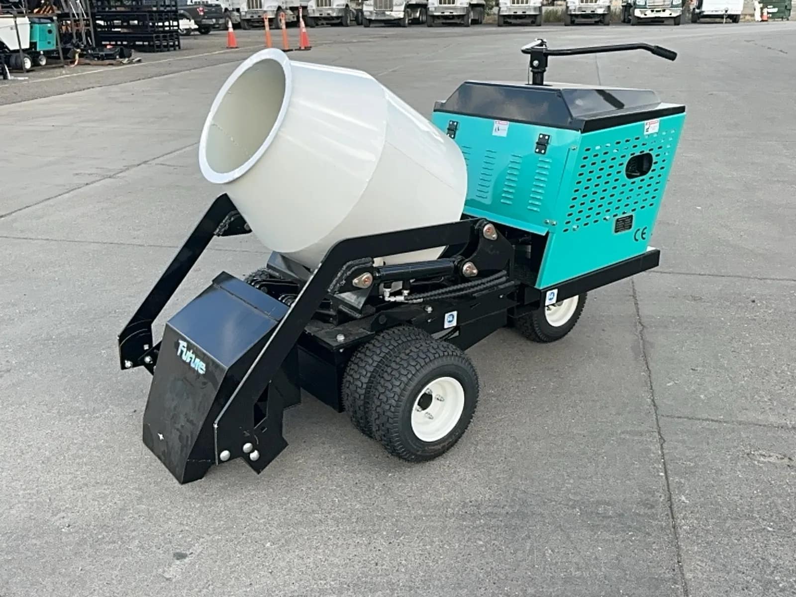 2026-future-mt800-wheeled-hydraulic-mini-mixer-truck-unused-mro3zd13
