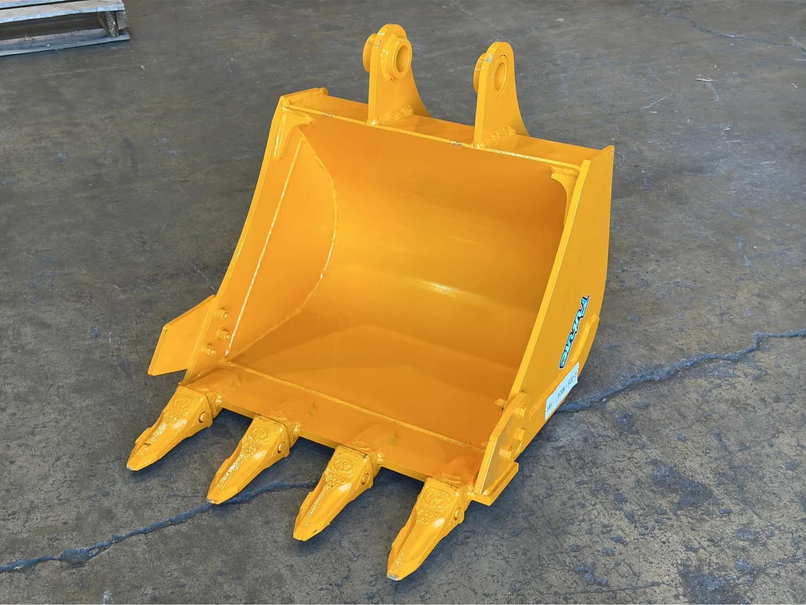 2026-future-24-excavator-bucket-fit-to-cat305-unused-mro3zeyf