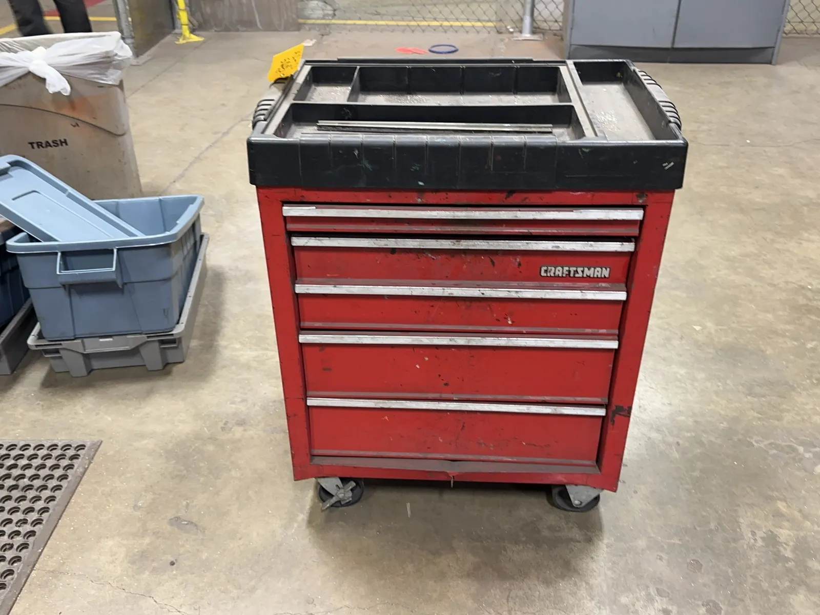 craftsman-rolling-tool-box-mrjebm87