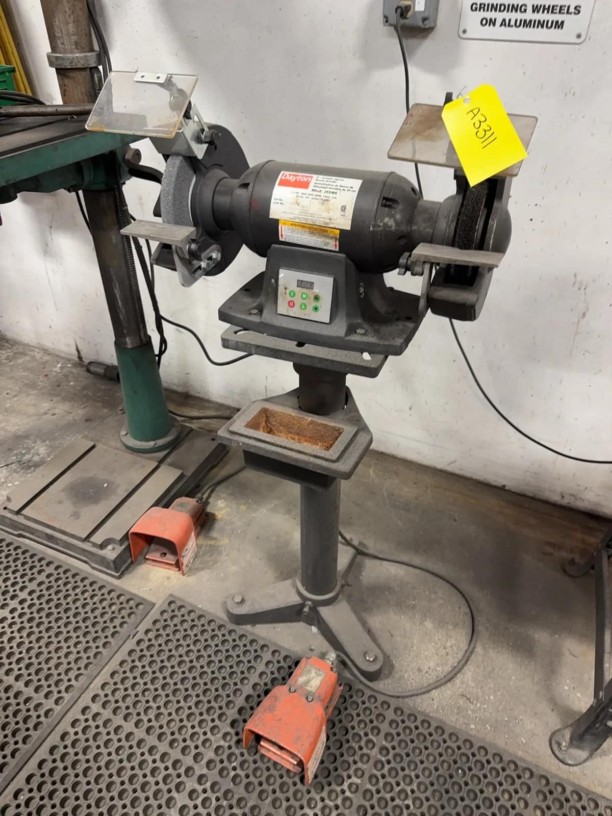 dayton-8-variable-speed-bench-grinder-27c030