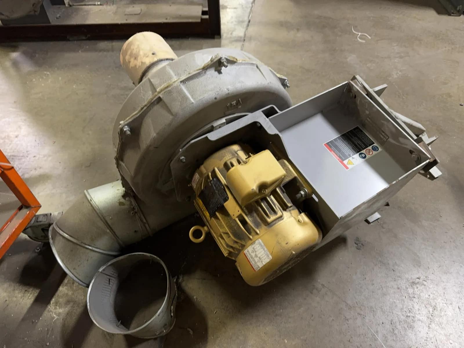 5-hp-blower-motor-e24921