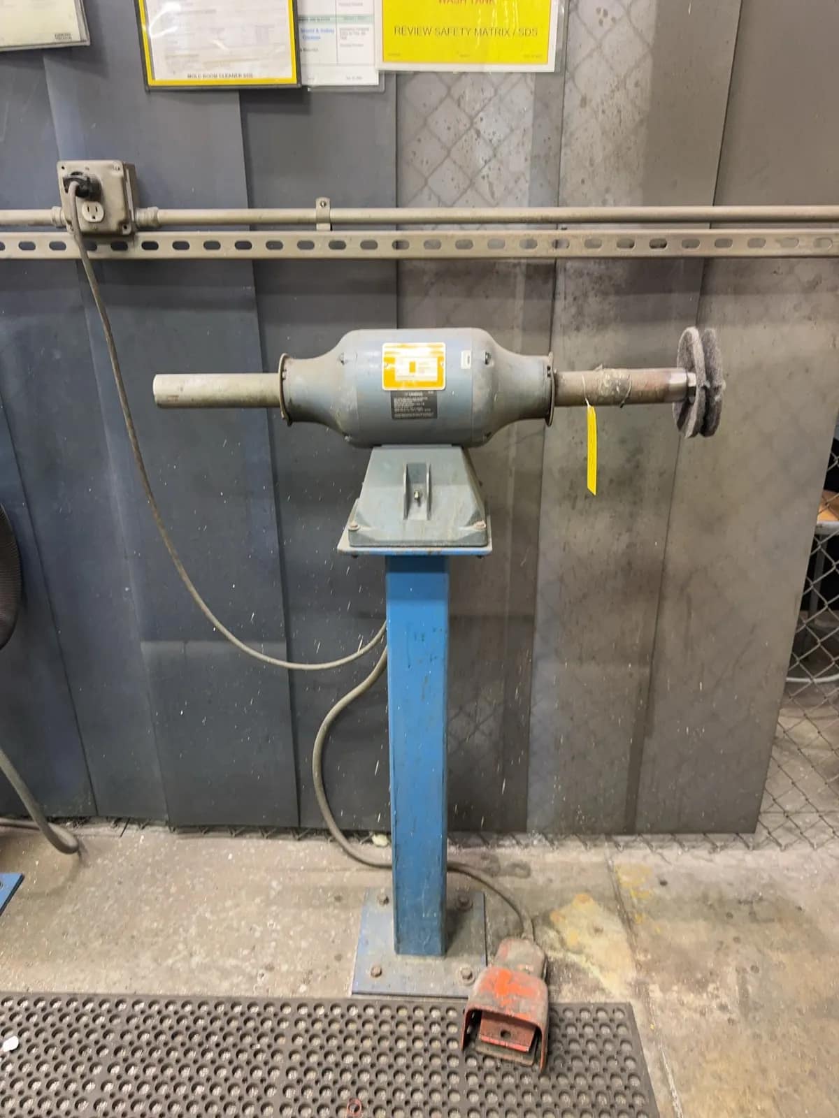 baldor-410b-bench-grinder-652d27
