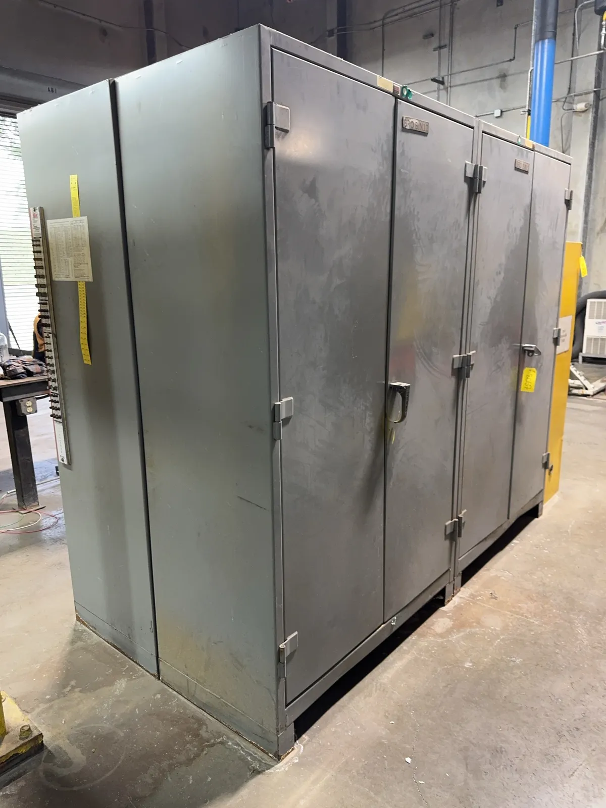 lyon-metal-storage-cabinet-contents-not-included-mrjubz8e