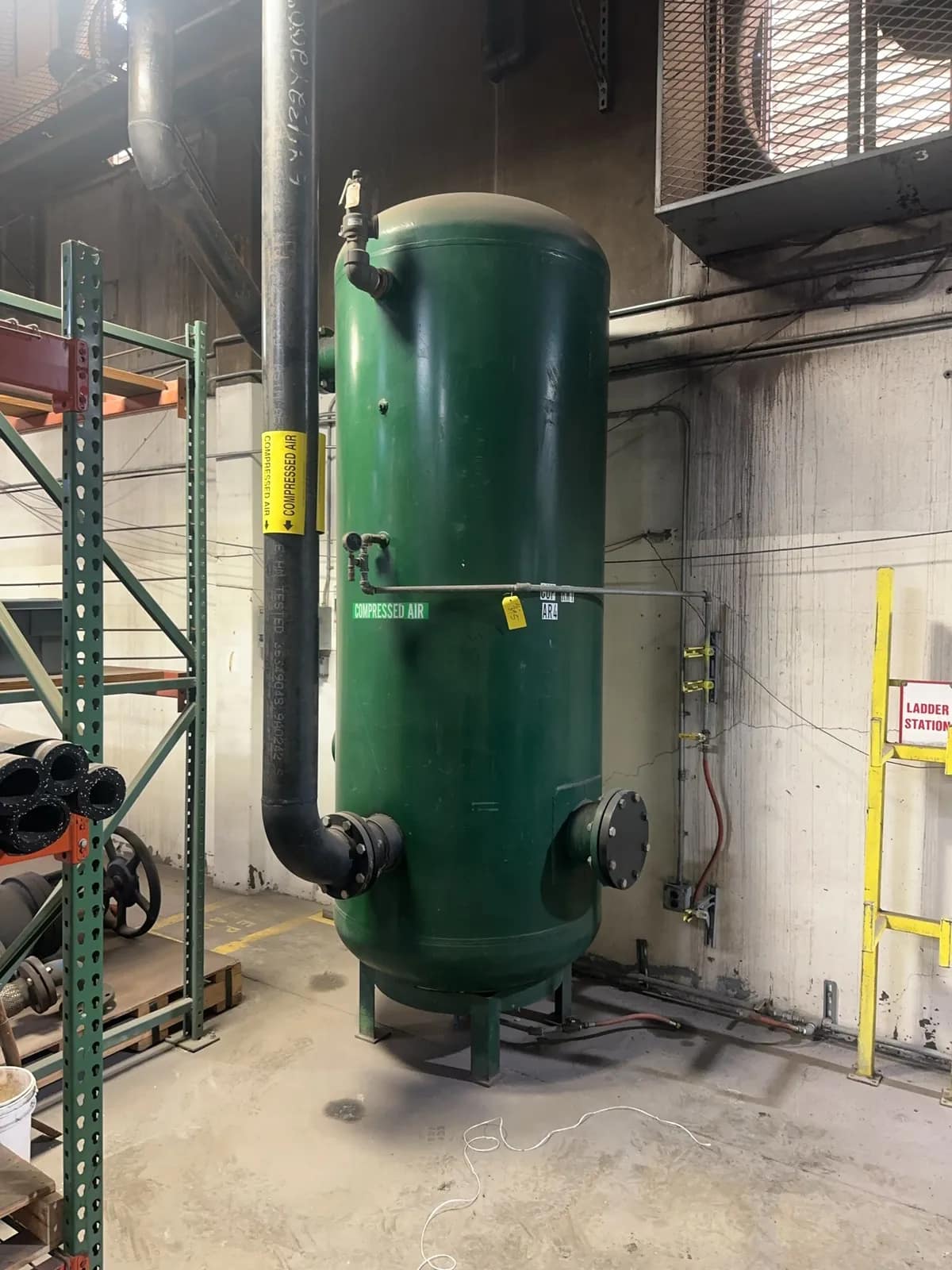 10-compressed-air-tank-approximately-500-550-gallons-mrjlv7ze