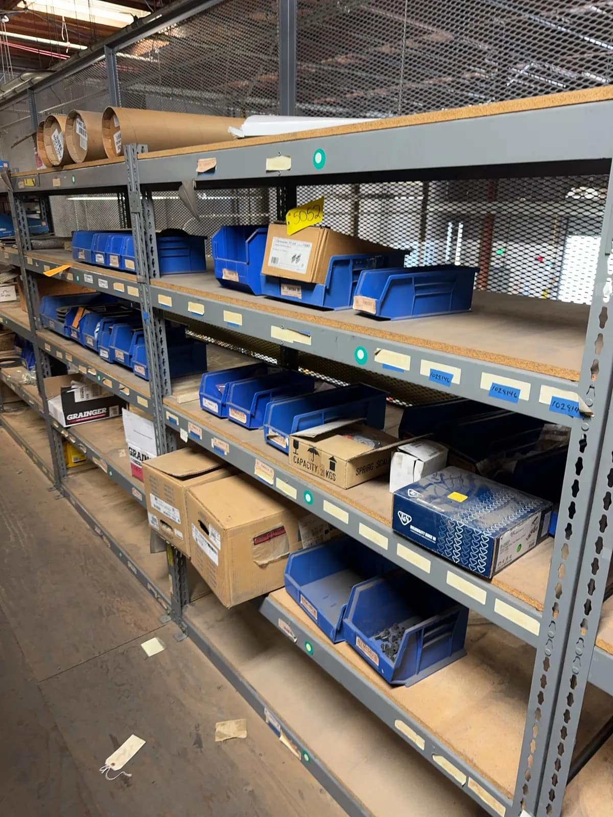 contents-of-3-shelves-spray-nozzles-cap-plugs-eye-wash-stations-and-filters-mrmkwlw5