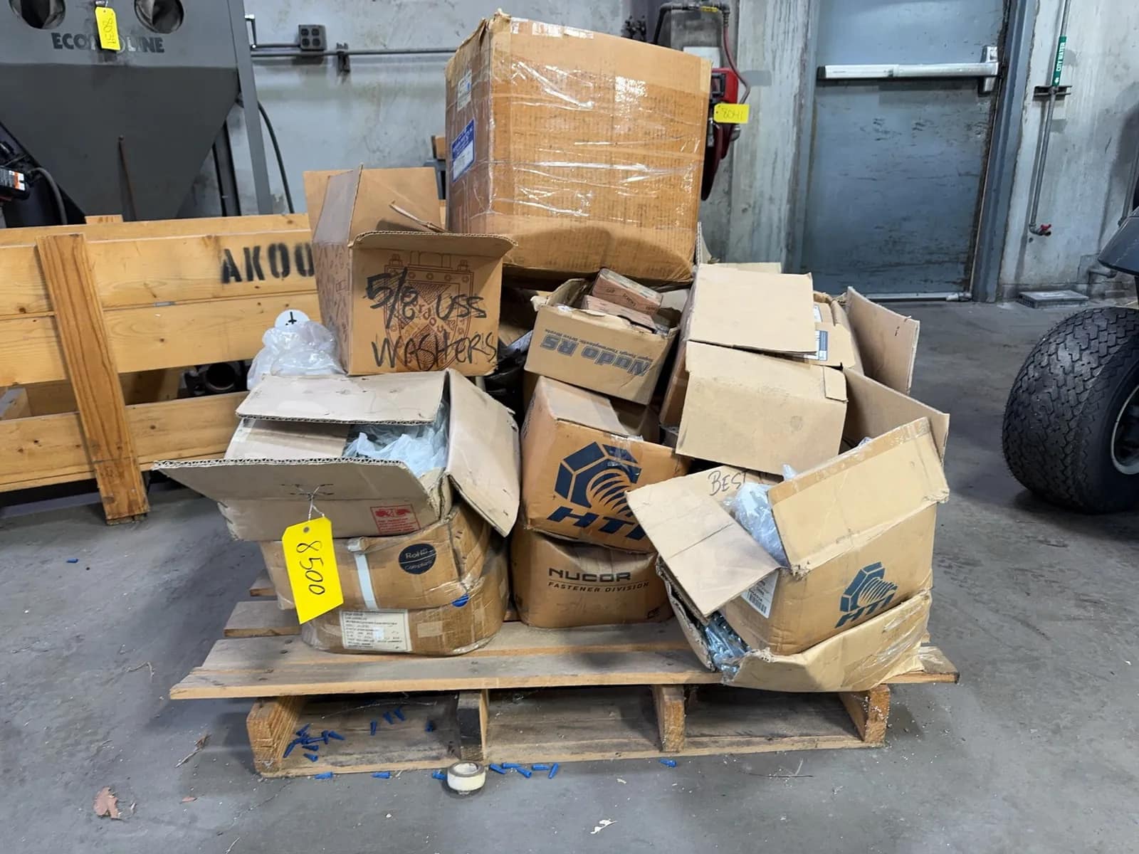 pallet-of-assorted-nuts-and-bolts-mrdq5kdd
