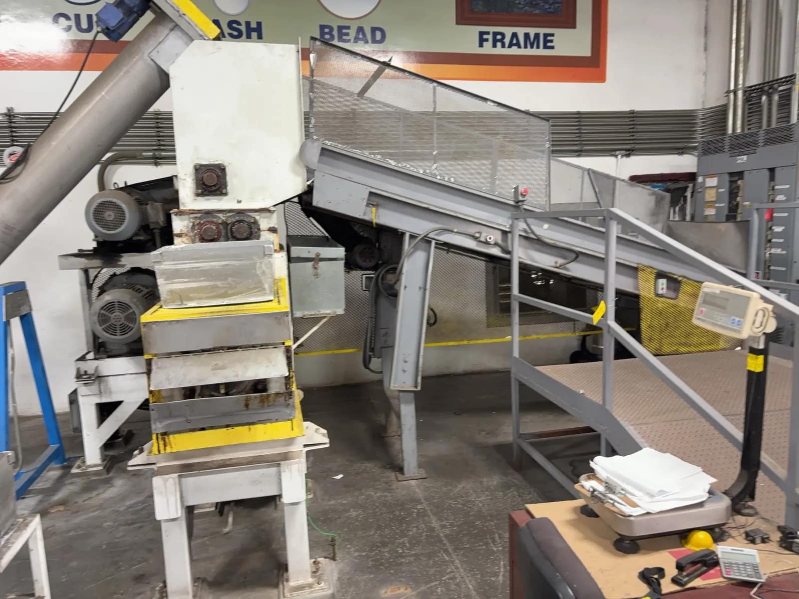 inclined-conveyor-shredder-mrjcu0wu